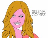 Selena Gomez sorridente