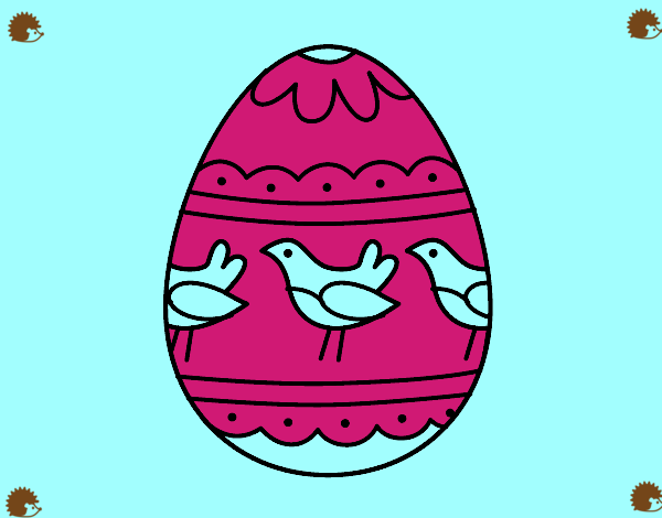 Uovo di Pasqua con uccellini