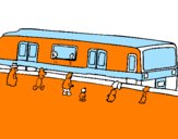 Disegno Passeggeri in attesa del treno  pitturato su tommaso