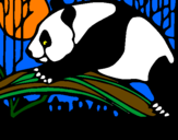 Disegno Oso panda che mangia  pitturato su linda