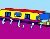 Disegno Passeggeri in attesa del treno  pitturato su NIKLAS