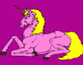 Disegno Unicorno seduto  pitturato su chiara