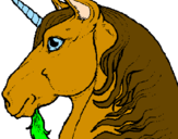 Disegno Testa di unicorno  pitturato su cavallo