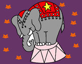 Disegno Elefante in scena  pitturato su coccinella
