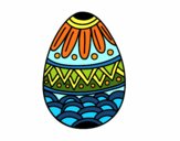 Uovo di Pasqua decorato con stampaggio